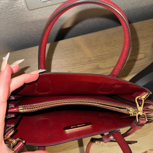 Michael Kors crossbody tote - Picture 4 of 8